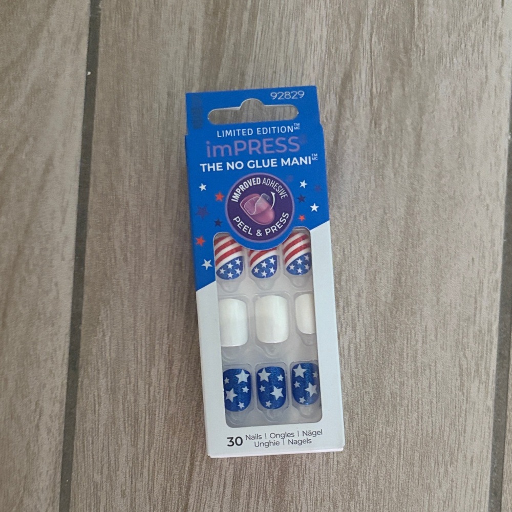 imPRESS Stars and Stripes Nail Set